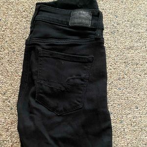 Black American Eagle Skinny Jeans